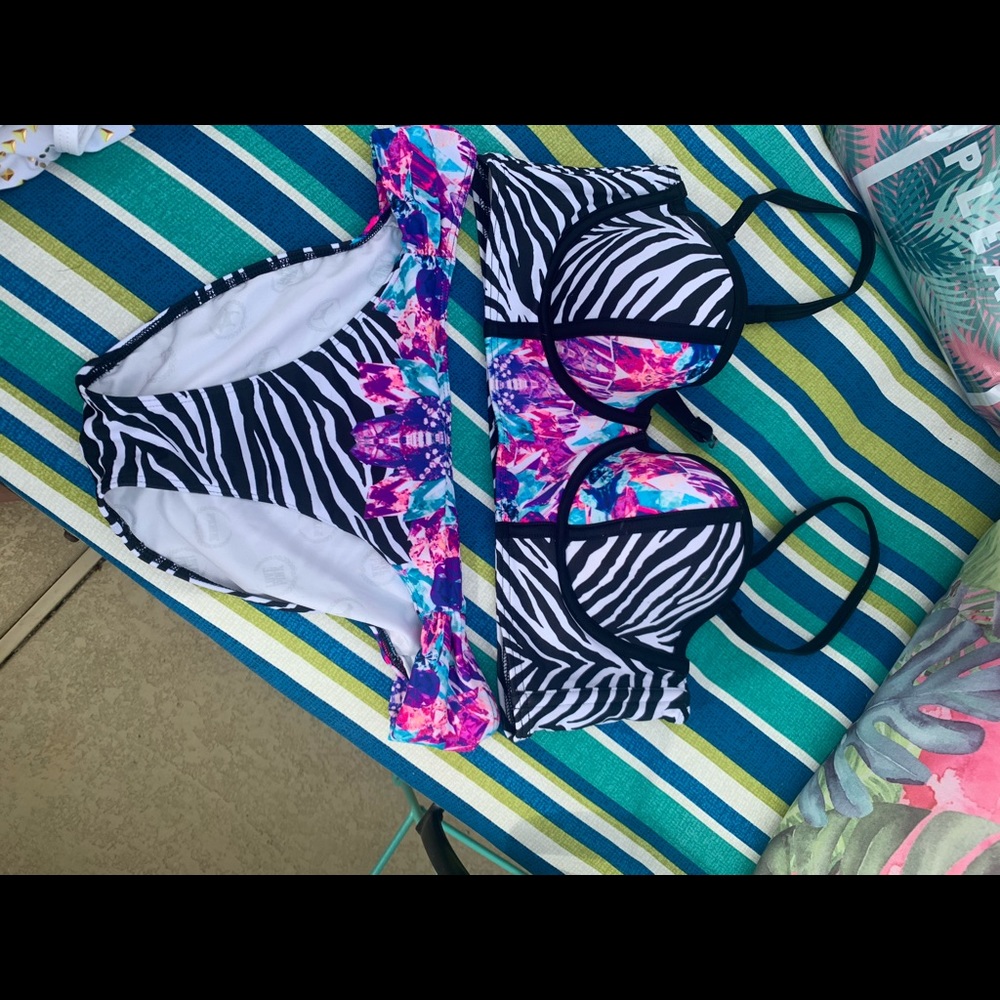 Two piece zebra bikini